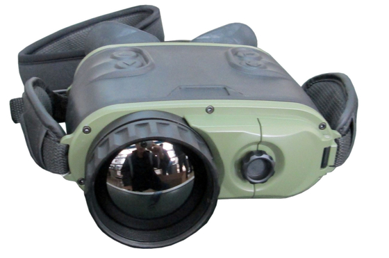 กล้องส่องทางไกลเชิงความร้อนแบบทหารเกรดสูงสีขาวร้อนพร้อม UFPA Sensor Uncooled